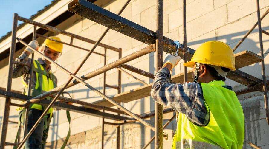 Professional fairlawn roofing services in Luebbering, MO